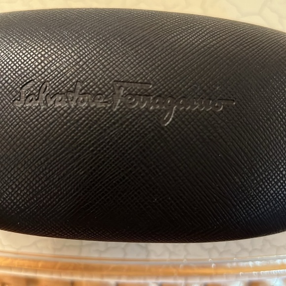 Salvatore Ferragamo Large Sunglasses Case Black Clamshell. Case only - Picture 2 of 5